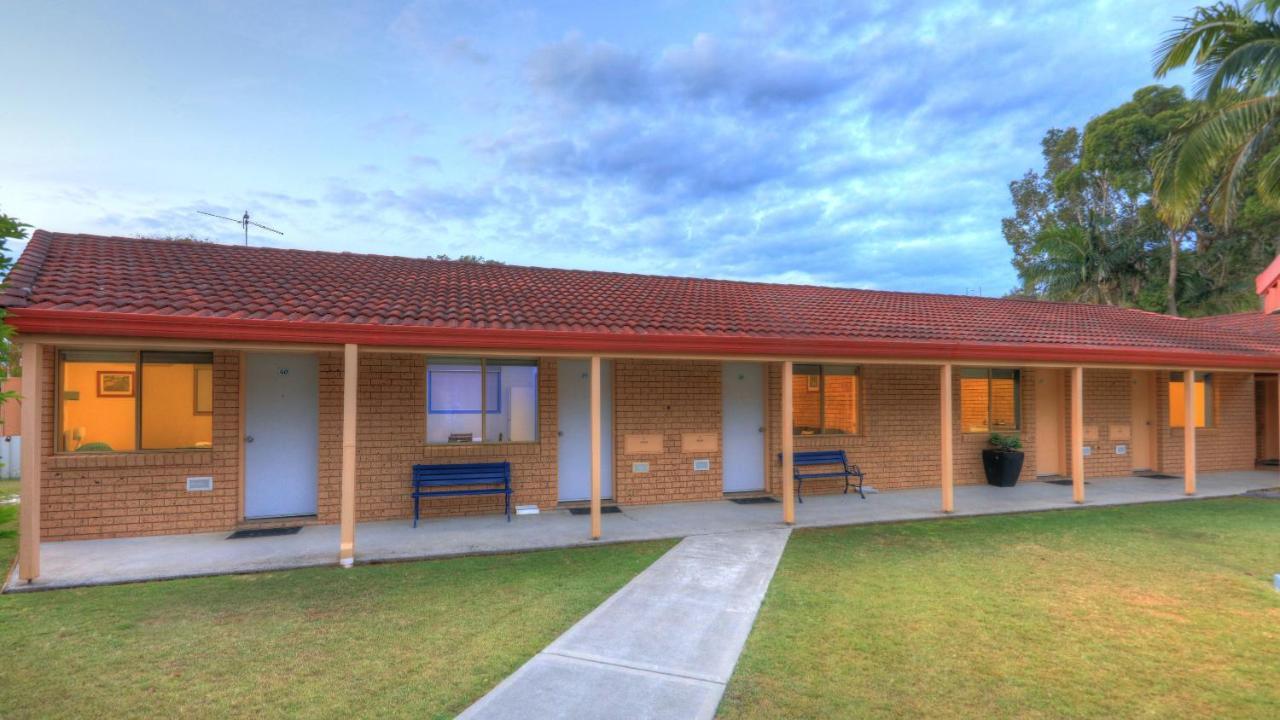 Yamba Motor Inn Esterno foto