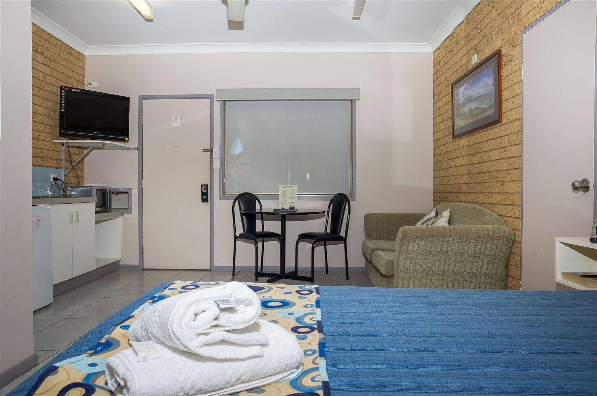 Yamba Motor Inn Esterno foto