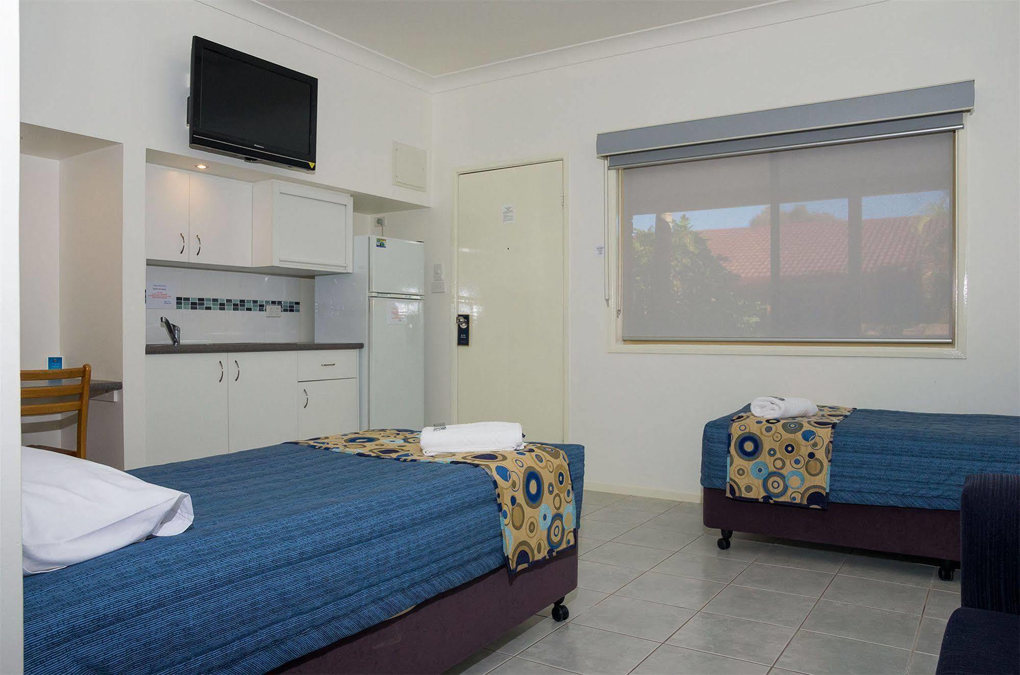 Yamba Motor Inn Esterno foto
